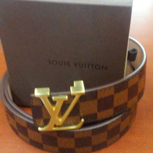 Louis Vuitton Damier belt