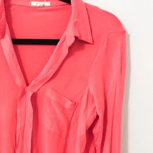 Pink collar blouse