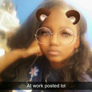 Meet your Posher, Qüeen