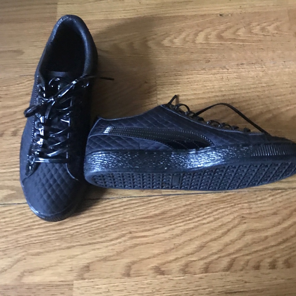 Puma sneakers