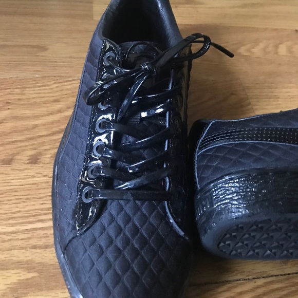 Puma sneakers - Picture 2 of 3