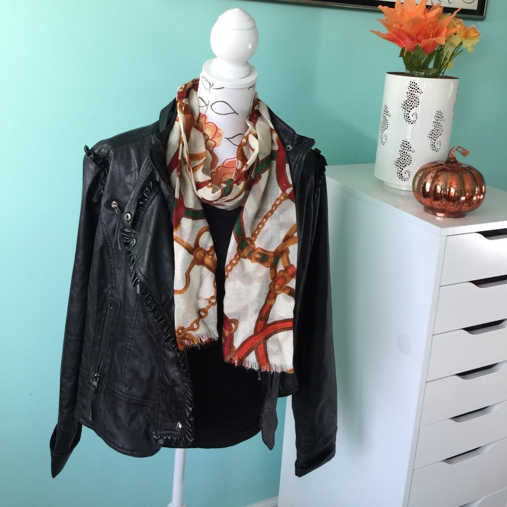  Apple bottom jacket