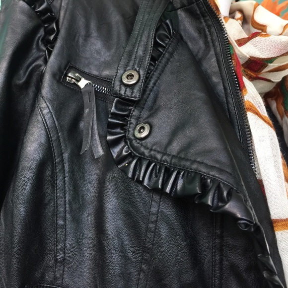  Apple bottom jacket - Picture 6 of 8