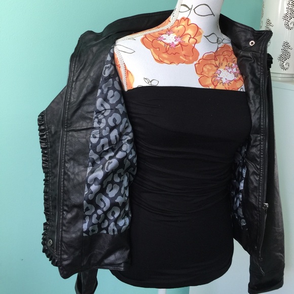  Apple bottom jacket - Picture 5 of 8