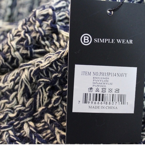 TriBeca Cozy Poncho - Picture 3 of 3