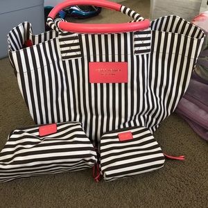 Henri bendel beach bag and cosmetics bags