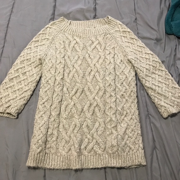 Sweater - Picture 1 of 1