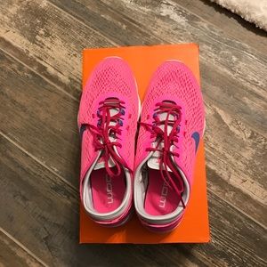 Nike Zoom Fit, size 8.5