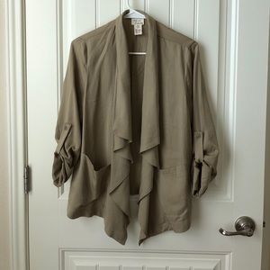 Gorgeous Flowy Blazer!