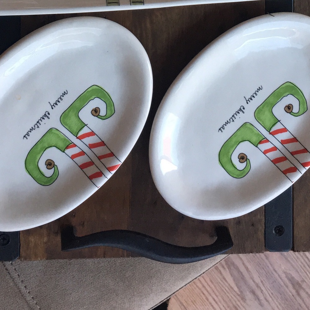 NWT Rae Dunn elf ovals for Shawn Masters