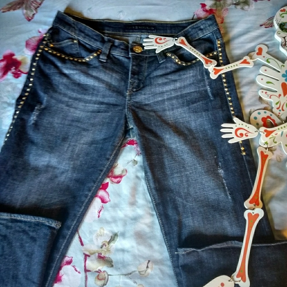 **ROCK N REPUBLIC KASANDRA JEANS
