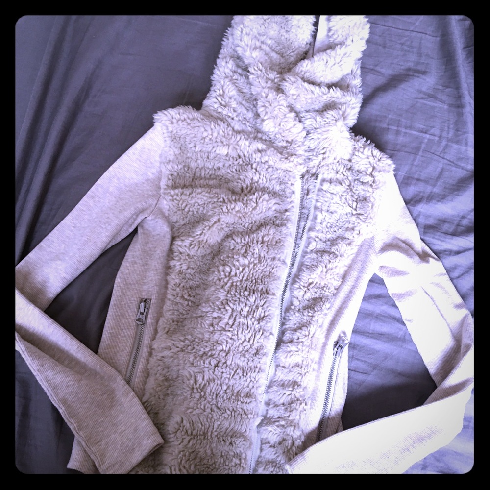 A/X Armani exchange beige sweater