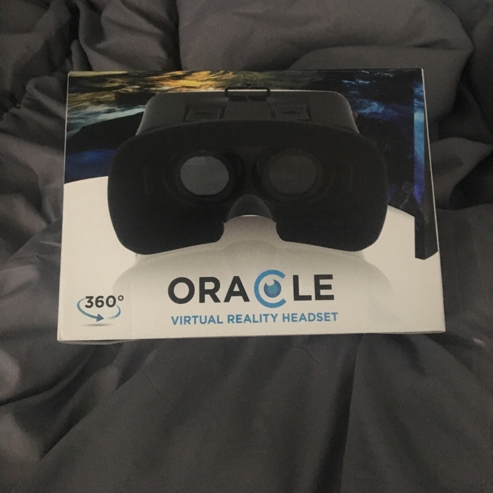 Virtual Reality Headset