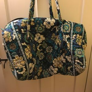 Vera Bradley duffel large