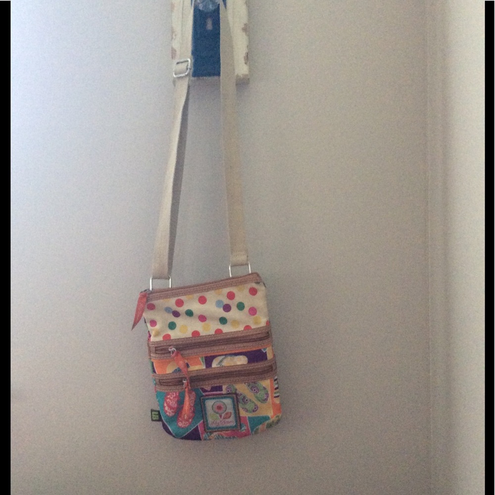 A lily bloom purse
