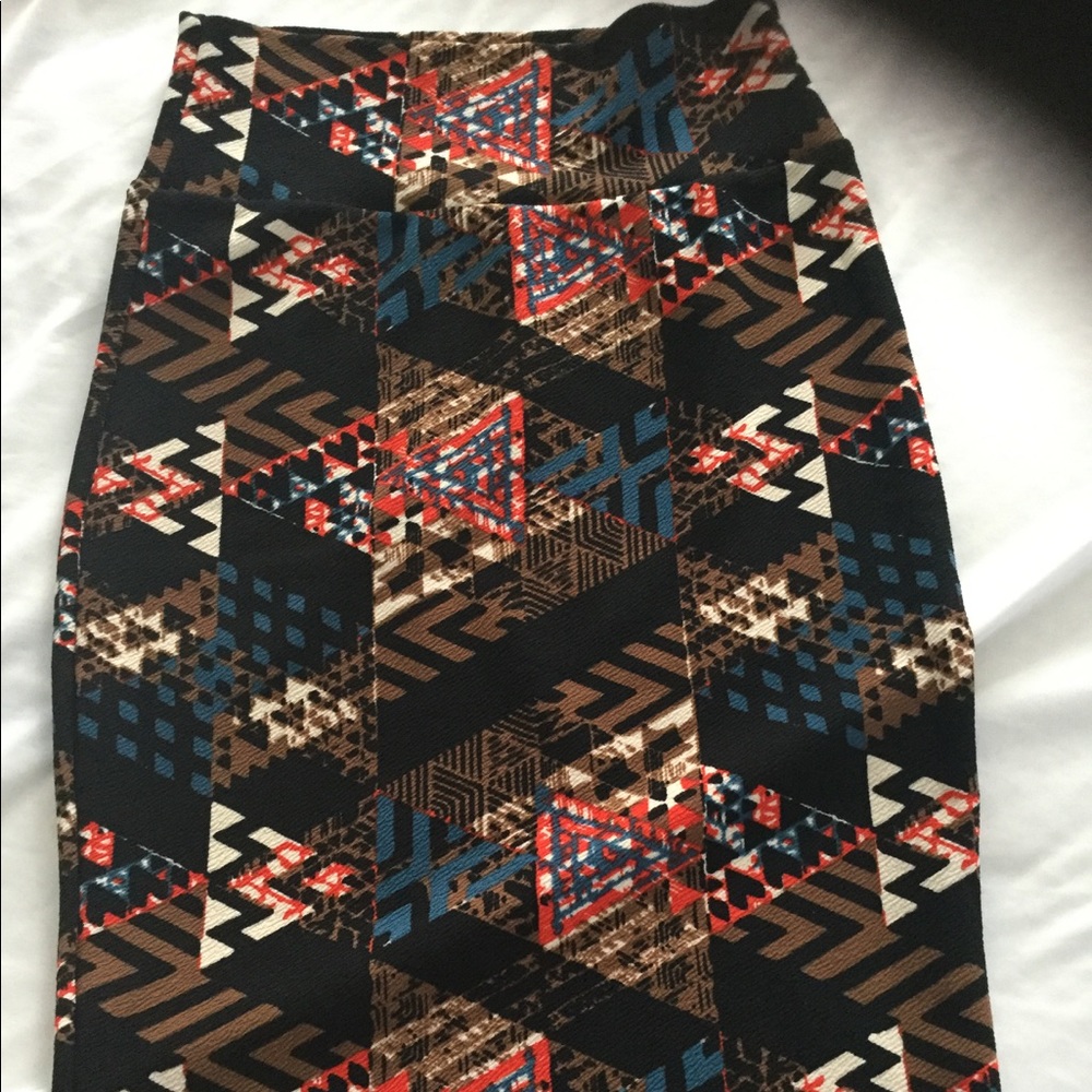Small lularoe Cassie Pencil skirt
