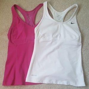 Nike tank bundle