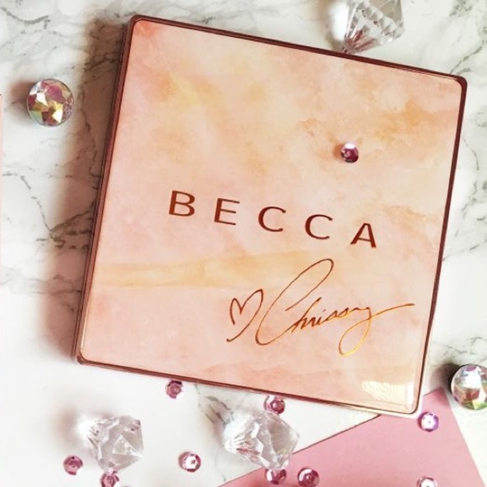 BECCA x Chrissy Teigen Glow Face Palette ✨💗