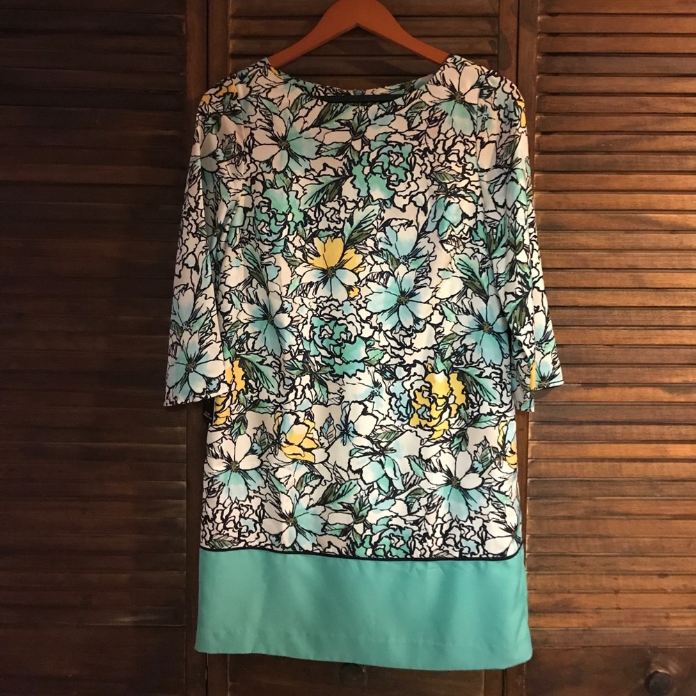 The Limited Flower Dress - Picture 2 of 3
