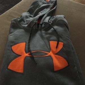 Men's sweatshirt brand new never worn