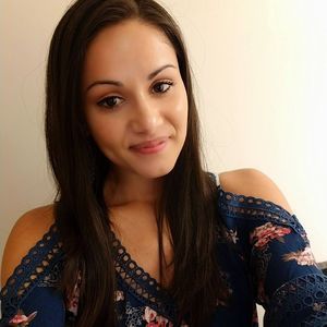 Meet your Posher, Nadia