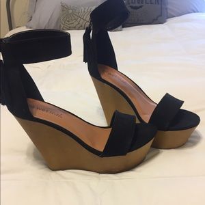 Platform wedges