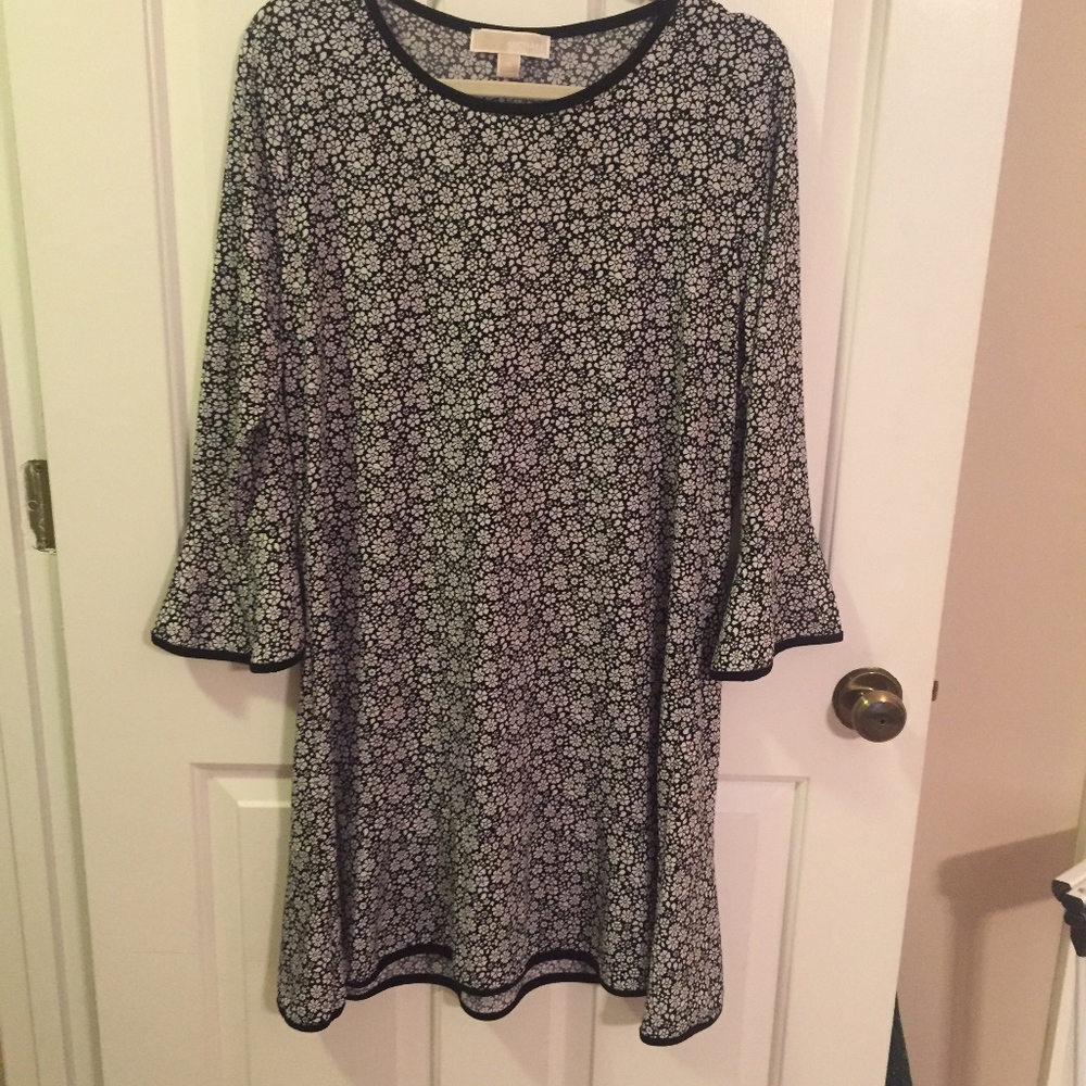 MICHAEL Michael Kors bell sleeve shift dress