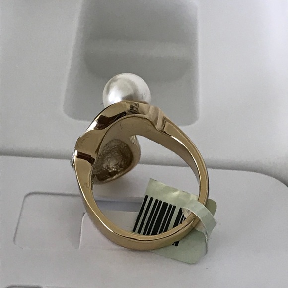 WOMAN FACE WITH CRYSTALS - Picture 3 of 8