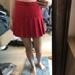 AA skirt