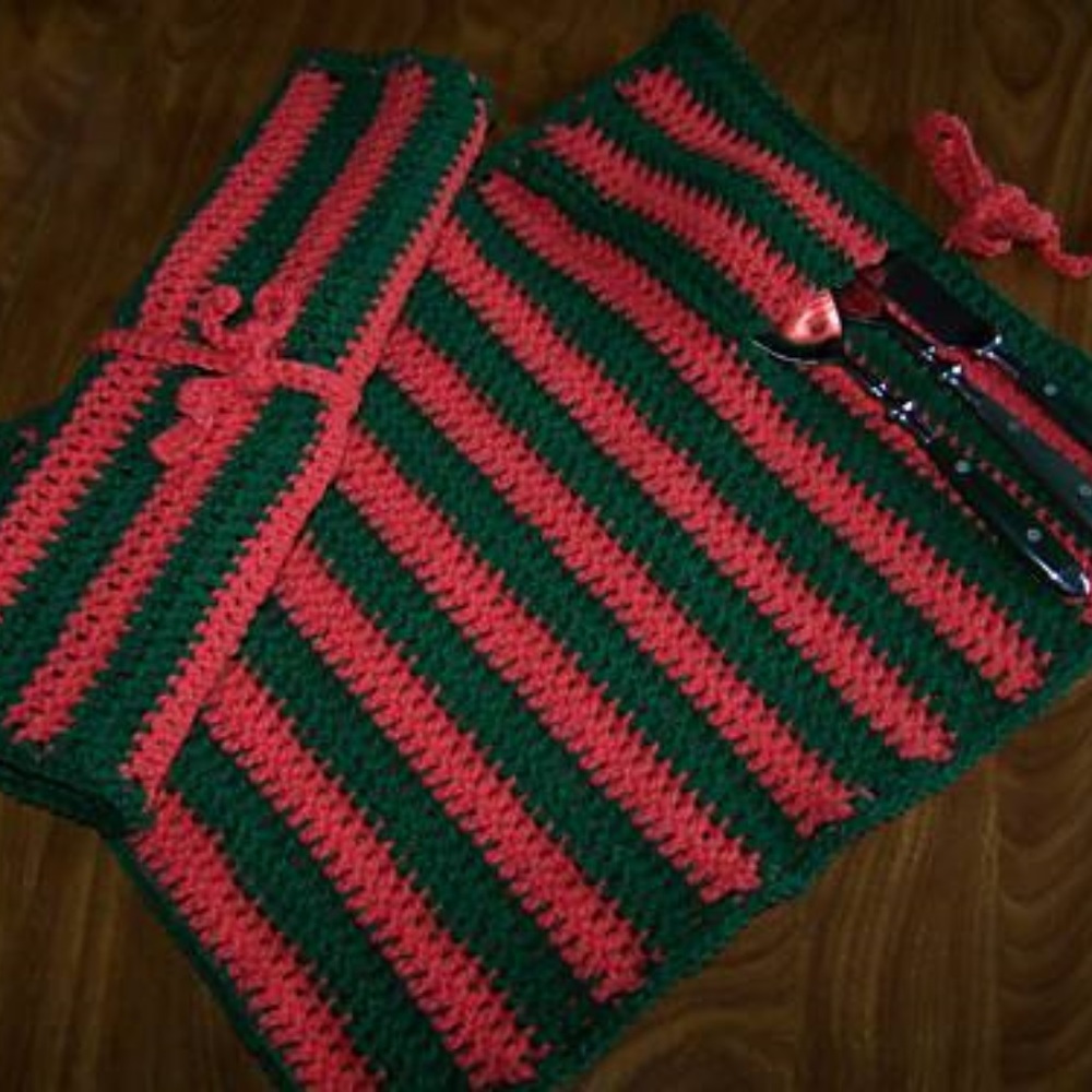 Set of 2 - PICNIC PLACEMATS - HANDMADE