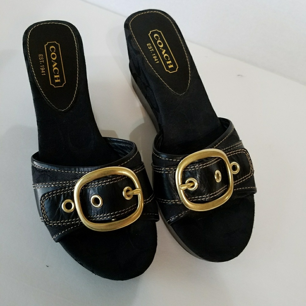 Coach Greta slides