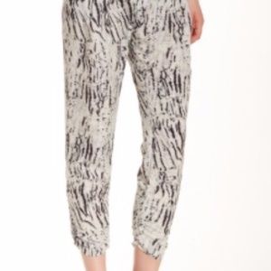 Silk Parker Devlin Camo pants