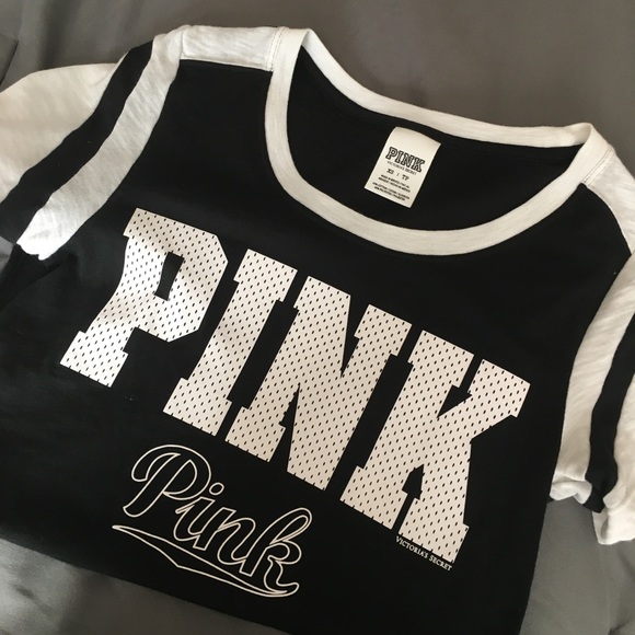 {🌸SOLD🌸}PINK T Shirt - Picture 1 of 3