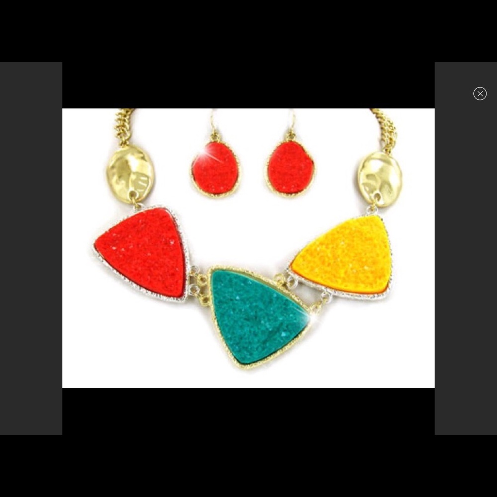 Druzy gold and silver triangular multicolor neck..