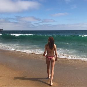 Meet your Posher, Marissa