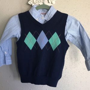 Boys size 18 Months 2piece checker sweater set
