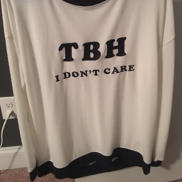 Sweater - Picture 2 of 2