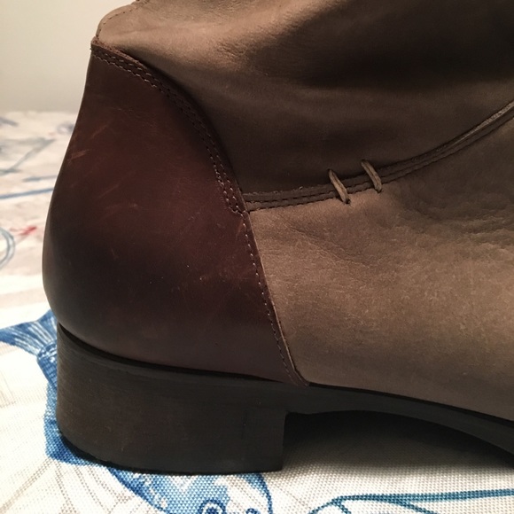 Authentic Made in Italy super soft knee high boots - Picture 5 of 8