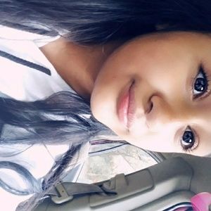 Meet your Posher, Fatima