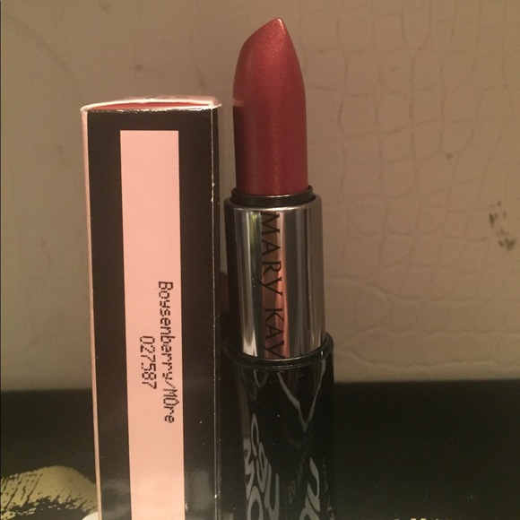 Cosmetics - Picture 8 of 8