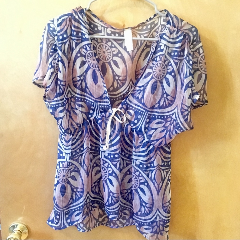 Beautiful bohemian print sheer top - Picture 1 of 3
