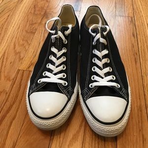 Black converse all star