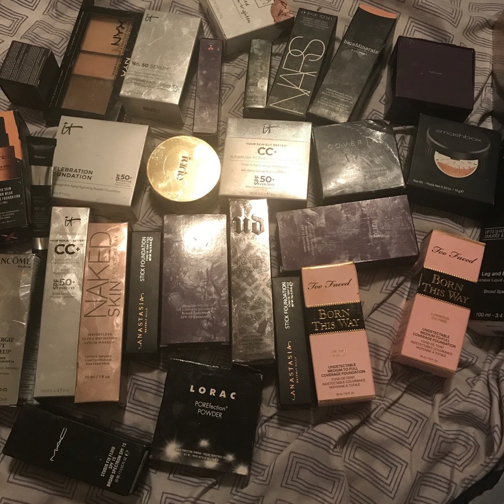 Single makeup