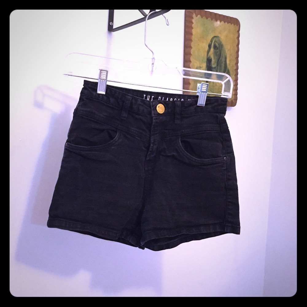 Classic High Rise Denim Short