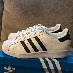 Adidas Superstar