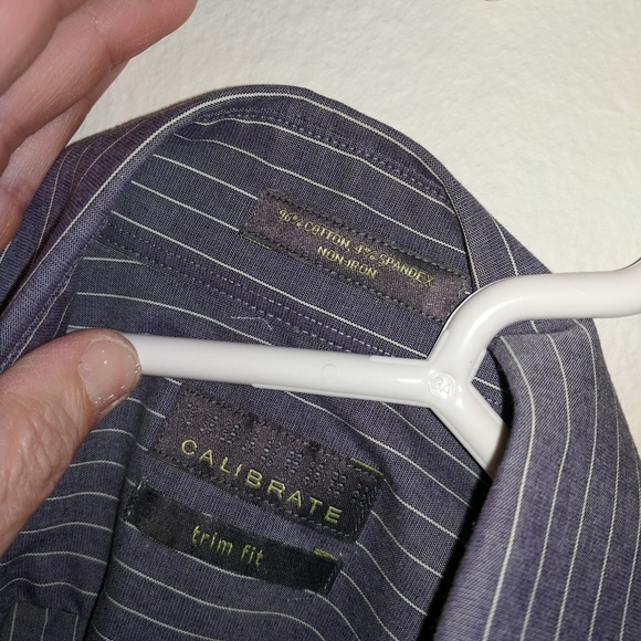 Calibrate Men's button down - Picture 2 of 3