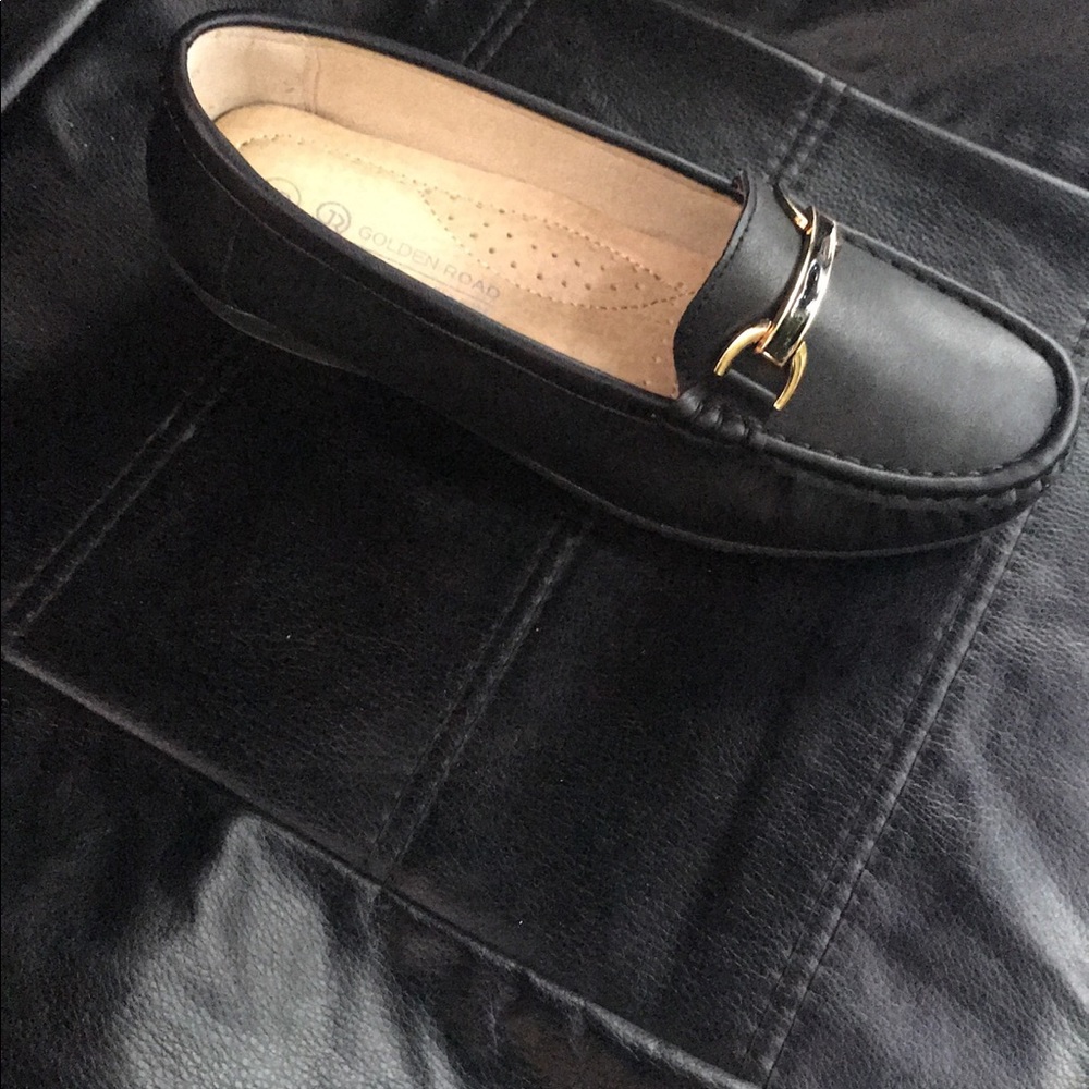 Shoes - Picture 2 of 2