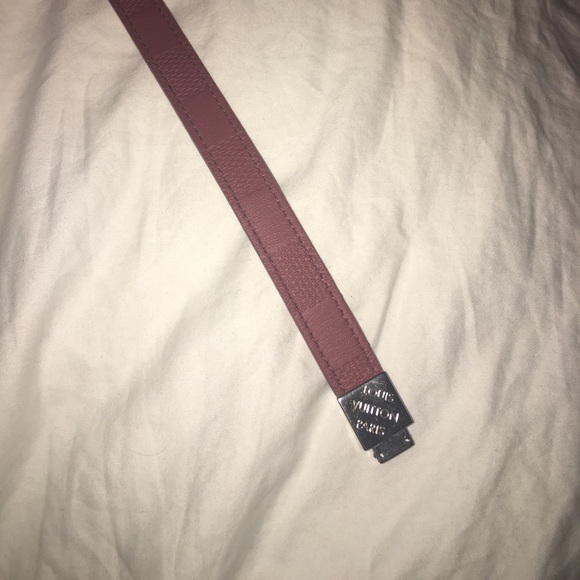 Lv pull it braclet