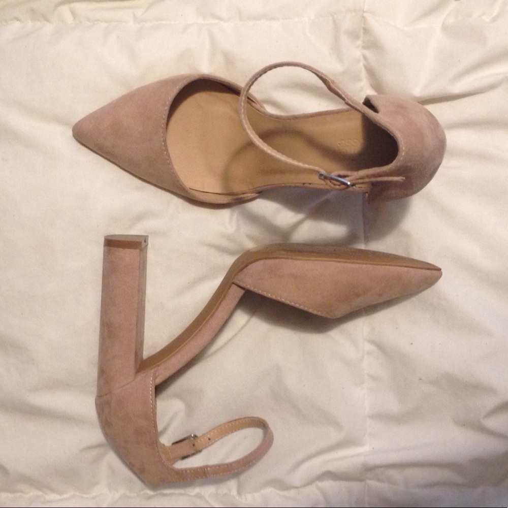 💗LIGHT PINK POINTED TOE ANKLE STRAP BLOCK HEEL8💓