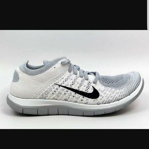 ISO Nike 4.0 Flyknit white and grey!!!